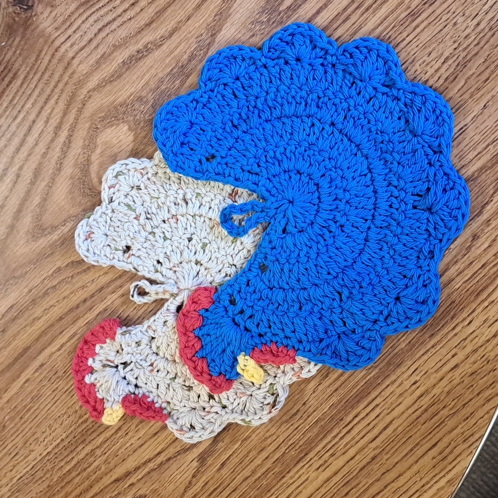 Cotton crotche Chicken pot holders pk 2